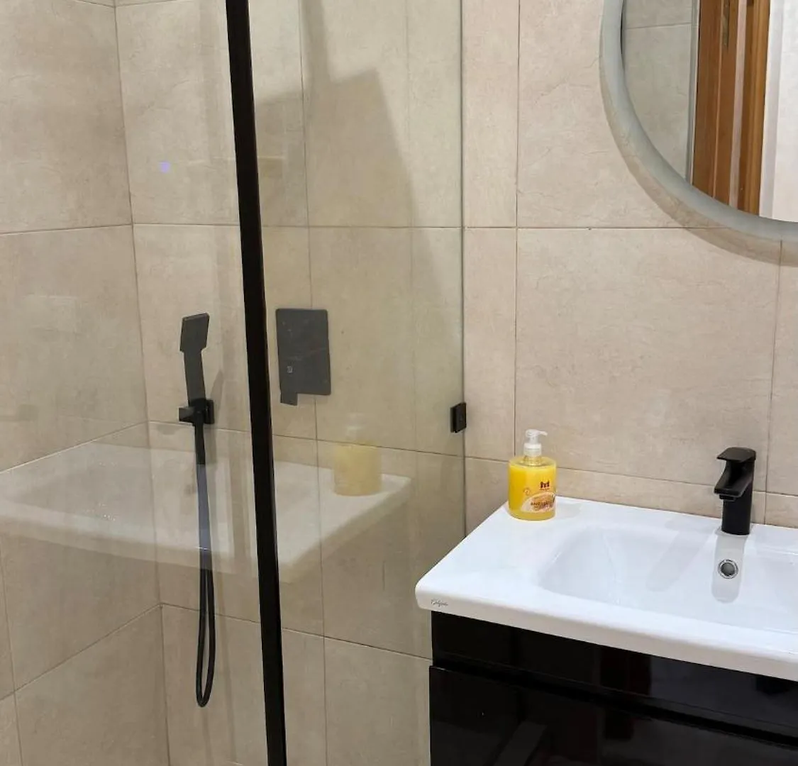 Luxury Renovated Apartment Агадир