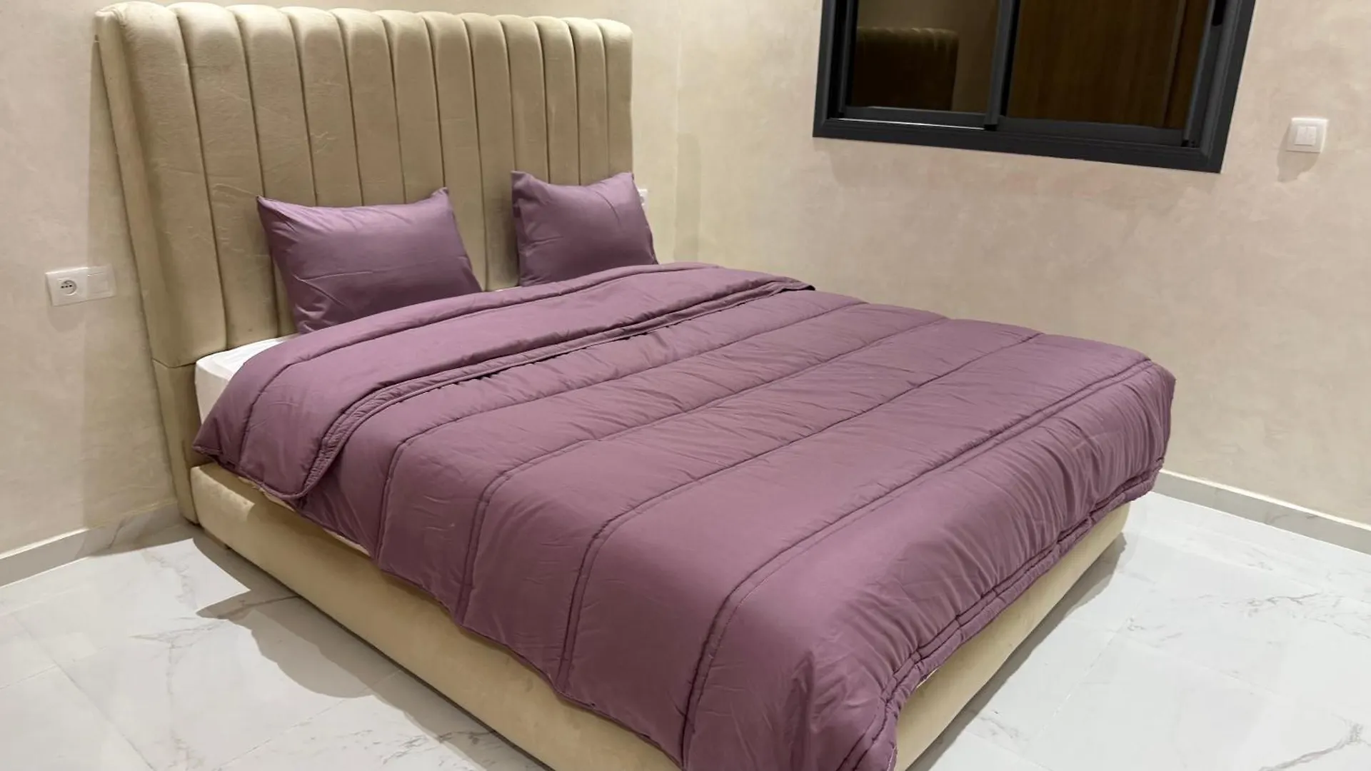 Luxury Renovated Apartment Агадир